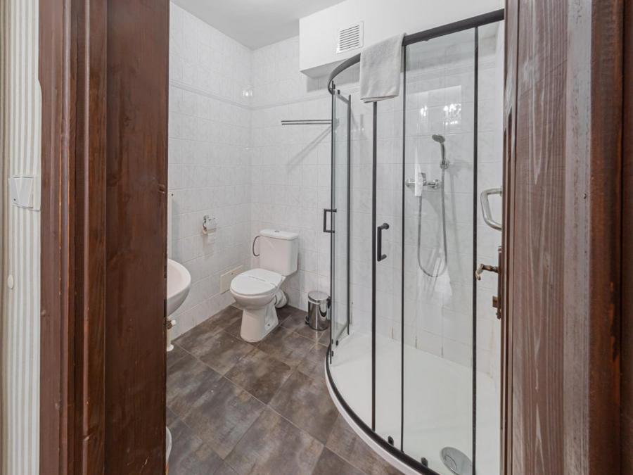 Hotel Salamander - Garni Banska Stiavnica Ngoại thất bức ảnh