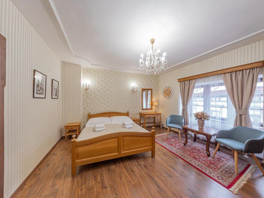 Hotel Salamander - Garni Banska Stiavnica Ngoại thất bức ảnh