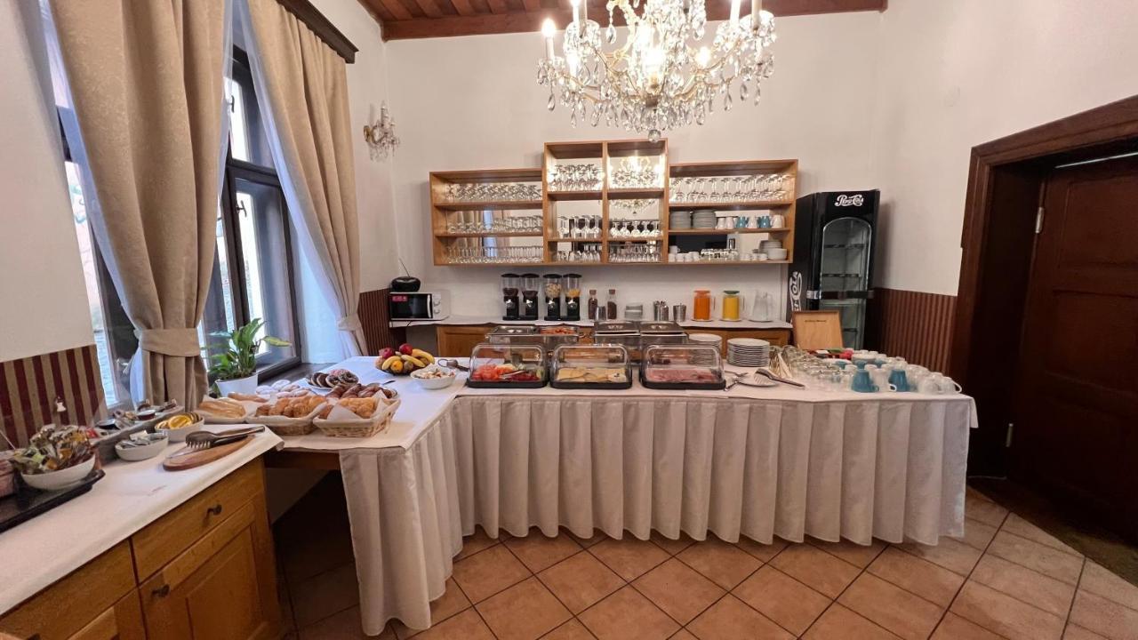 Hotel Salamander - Garni Banska Stiavnica Ngoại thất bức ảnh